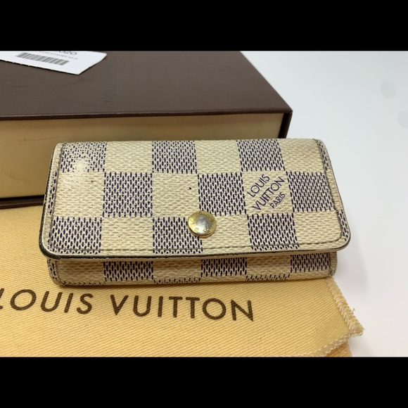 Louis Vuitton Damier Azur 4 Key Holder - Picture 2 of 11